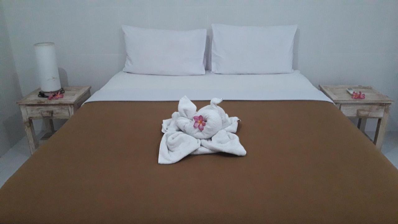 Sanata Yoga Guesthouse Canggu Exteriör bild