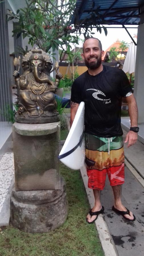 Sanata Yoga Guesthouse Canggu Exteriör bild